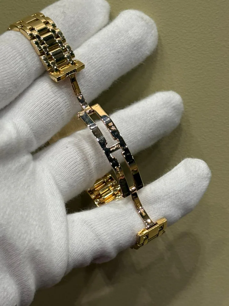 Cartier Tank Américaine 1710